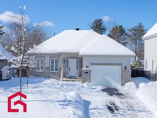 郊区住宅  Saint-Jérôme, Laurentides