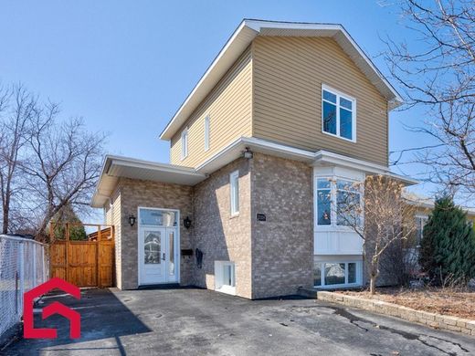 Casa de campo en Longueuil, Montérégie