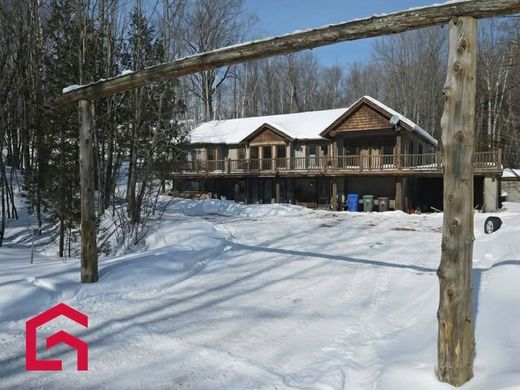 Country House in Potton, Estrie