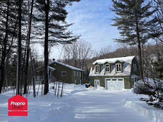 Country House in Wentworth-Nord, Laurentides