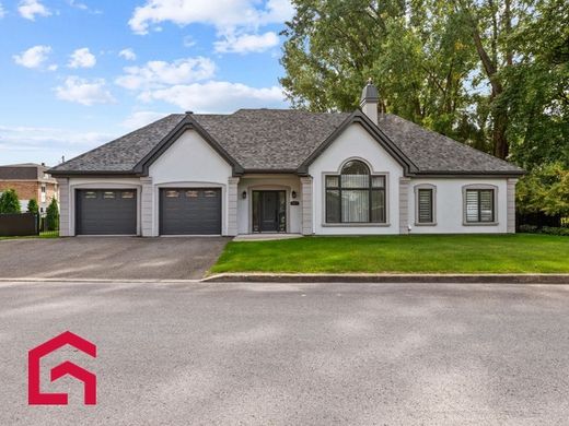 Εξοχική κατοικία σε Lavaltrie, Lanaudière