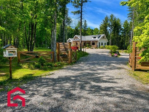 Köy evi Morin-Heights, Laurentides