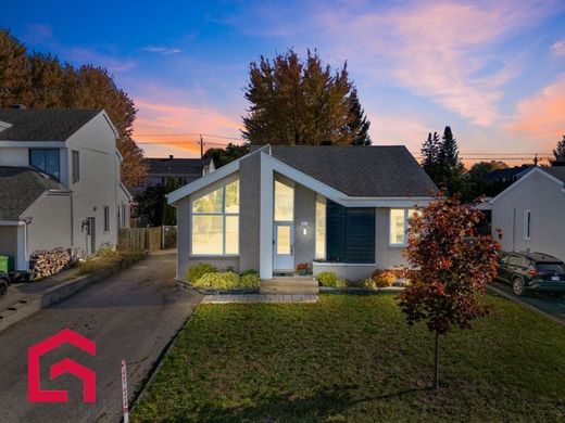 Casale a Boisbriand, Laurentides