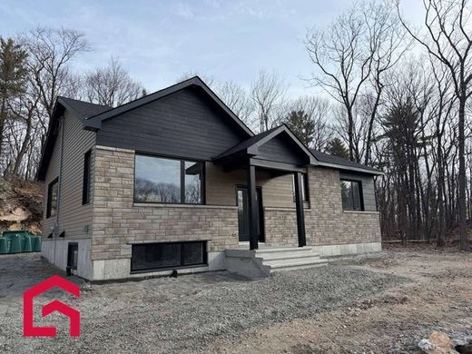 Landsitz in Val-des-Monts, Outaouais