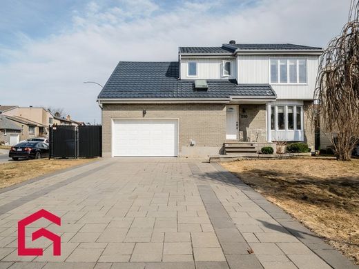 Country House in Brossard, Montérégie