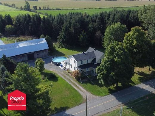 Propriété de campagne à Saint-Anicet, Montérégie