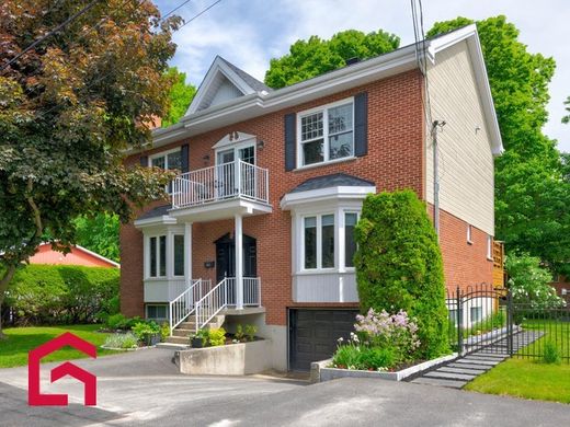 Landsitz in Deux-Montagnes, Laurentides