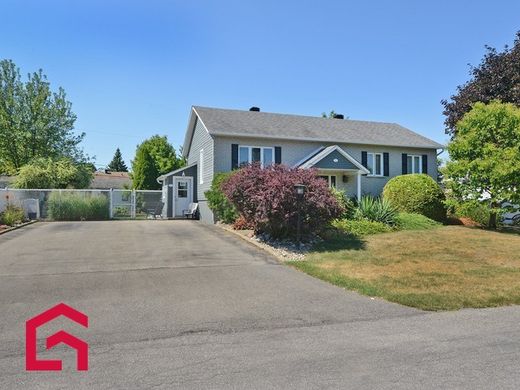 Country House in Les Cèdres, Montérégie