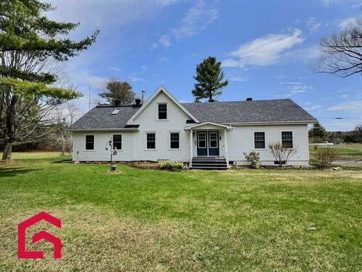Country House in Bolton-Est, Estrie