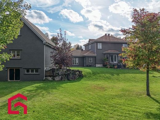 Country House in Prévost, Laurentides