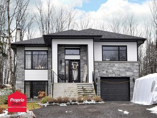 Country House in Saint-Calixte, Lanaudière