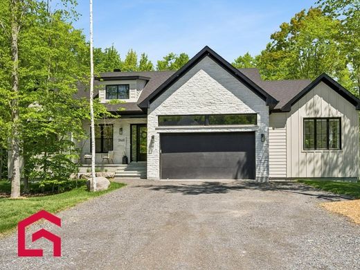 Country House in Saint-Lazare, Montérégie