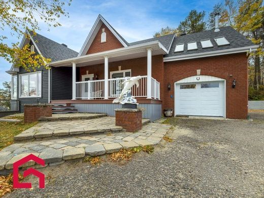 Casa de campo en Les Escoumins, Côte-Nord