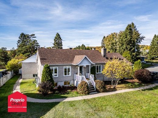 Propriété de campagne à Shawinigan, Mauricie