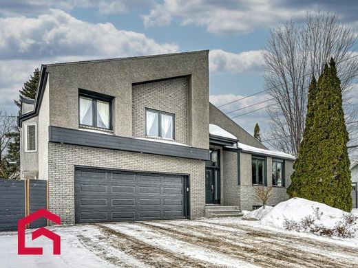 Country House in Repentigny, Lanaudière