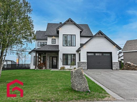Casa de campo - Sainte-Anne-des-Plaines, Laurentides