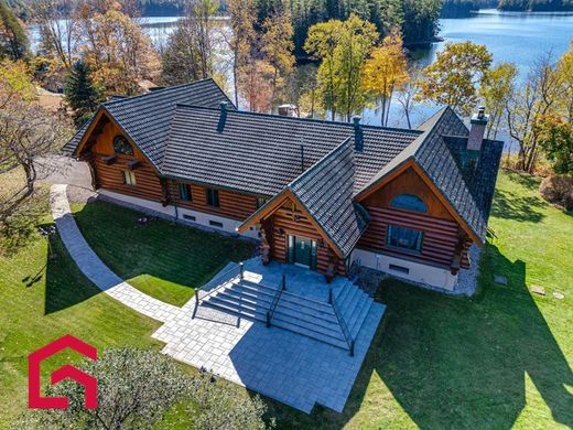 Casa de campo en Val-des-Monts, Outaouais