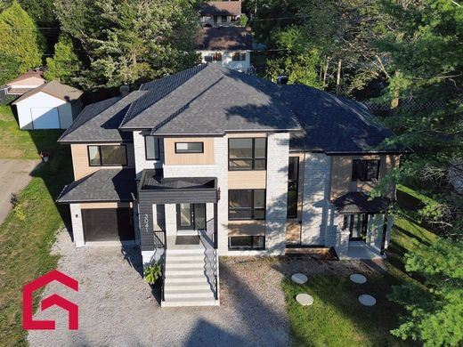 Terrebonne, Lanaudièreのカントリーハウス