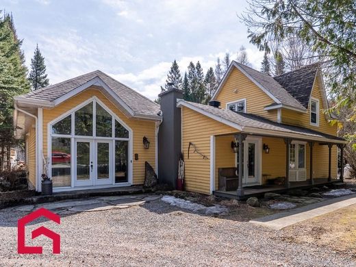 Bauernhof in Mont-Laurier, Laurentides