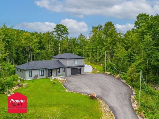 منزل ريفي ﻓﻲ Val-des-Monts, Outaouais