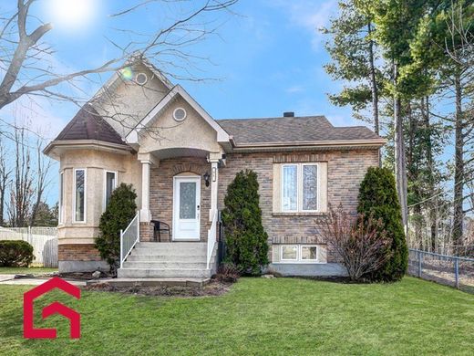 Country House in Blainville, Laurentides