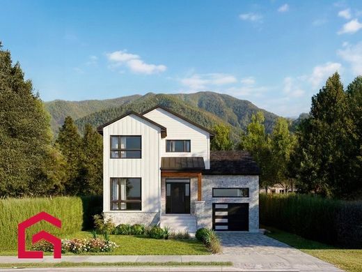 Country House in Otterburn Park, Montérégie