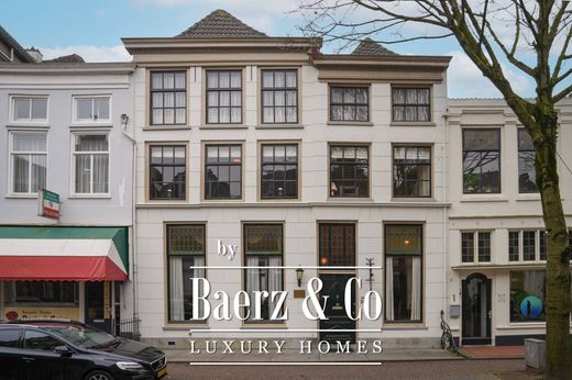 Rezydencja w Zaltbommel, Gemeente Zaltbommel