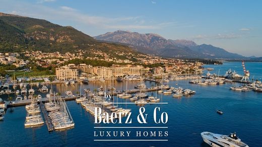 Penthouse w Tivat