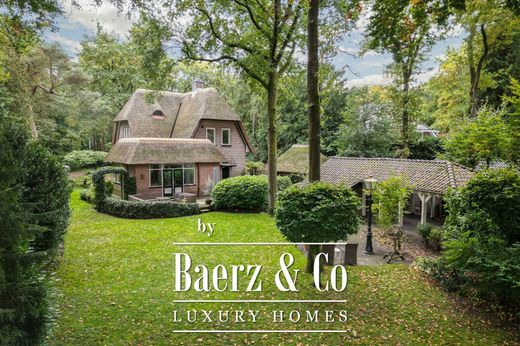 Villa en Apeldoorn, Gemeente Apeldoorn