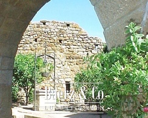 Pals, Província de Gironaの宮殿