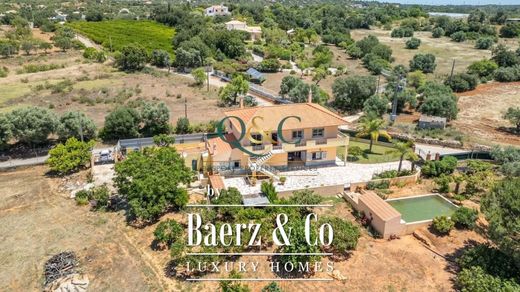 Villa in Conceição e Estoi, Faro