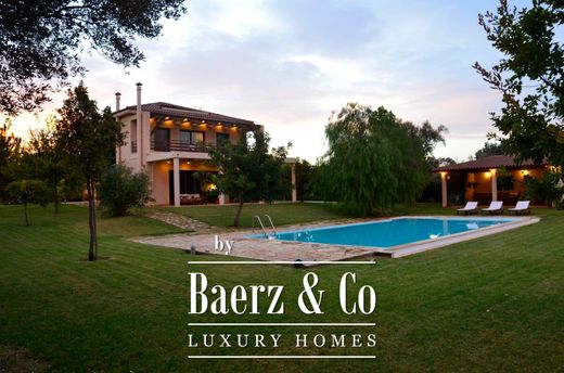 Villa en Calcis, Nomós Evvoías