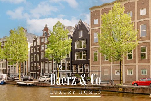 Luksusowy dom w Amsterdam, Gemeente Amsterdam