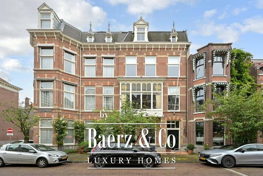 قصر ﻓﻲ لاهاي, Gemeente Den Haag