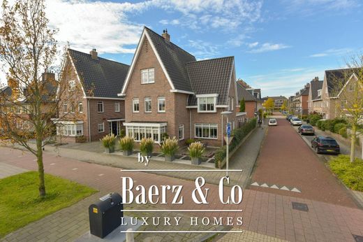 Villa Uithoorn, Gemeente Uithoorn