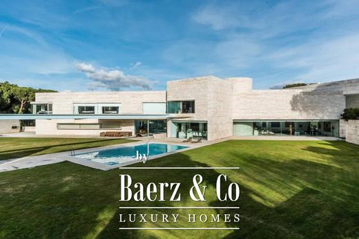 Villa in Pozuelo de Alarcón, Provincia de Madrid