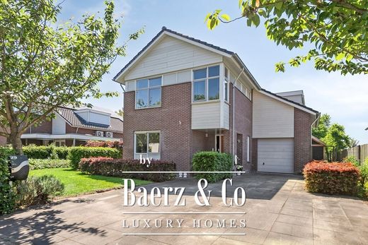 Luxury home in Elst, Gemeente Rhenen