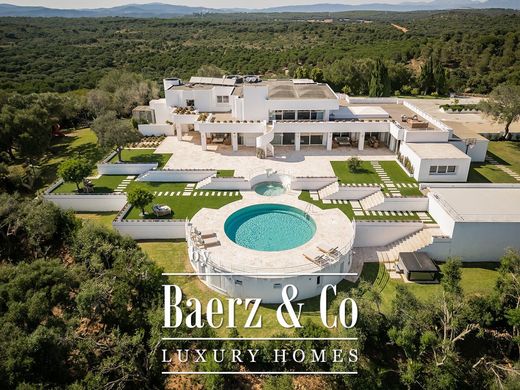 Country House in San Roque, Cadiz
