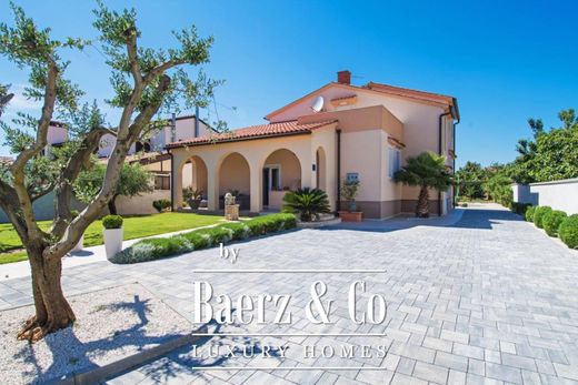 Stadthaus in Medulin, Istria