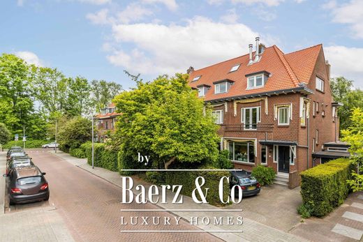 Mansion for sale in Rotterdam