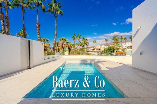 Villa in Costa Adeje, Province of Santa Cruz de Tenerife