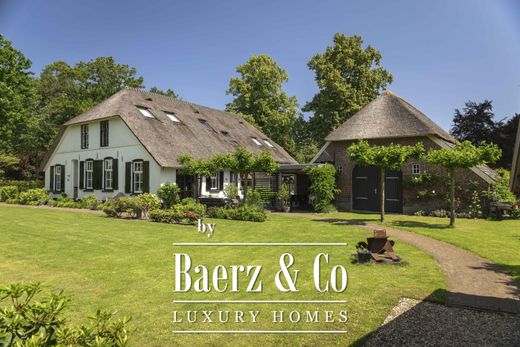 Almen, Gemeente Lochemのカントリー風またはファームハウス