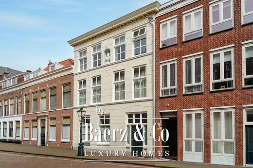 Herrenhaus in Den Haag, Gemeente Den Haag