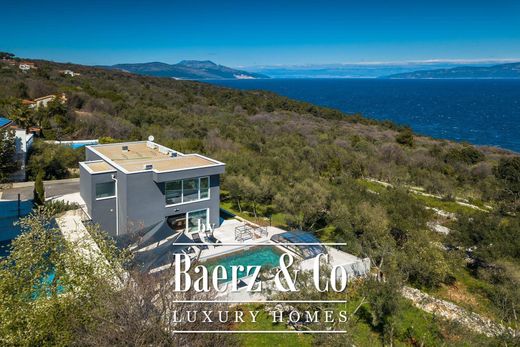 Villa in Raša, Istria