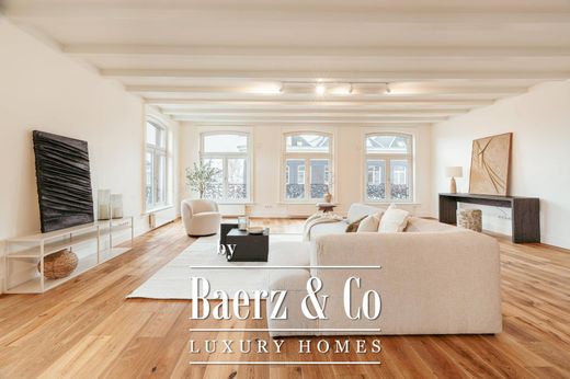 Apartment / Etagenwohnung in Amsterdam, Gemeente Amsterdam