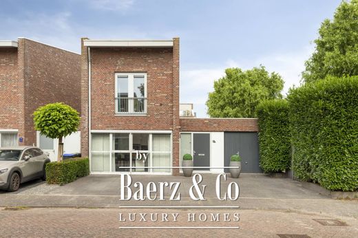 Maison de luxe à Bergschenhoek, Gemeente Lansingerland