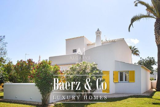 Casa di città a Quarteira, Loulé