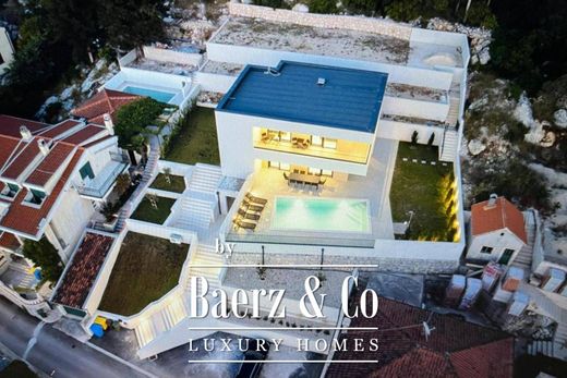 Villa à Ploče, Grad Ploče