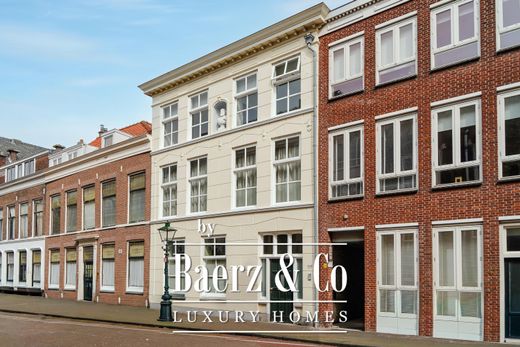 Mansion in The Hague, Gemeente Den Haag