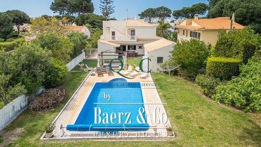 Villa in Quarteira, Loulé